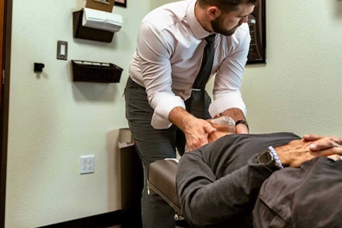 Chiropractic Techniques for Neck Pain: What to Expect During Treatment